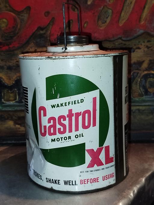 Buy & Sell Hockley Tamworth - Photos for Vintage Castrol XL Victa Mower Fuel Can
