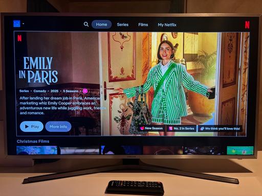 Buy & Sell Whitton Richmond upon Thames - Photos for Samsung 40” UHD 4K TV