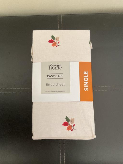 Buy & Sell Roby Knowsley - Photos for Single Autumn Leaf Fitted Sheet