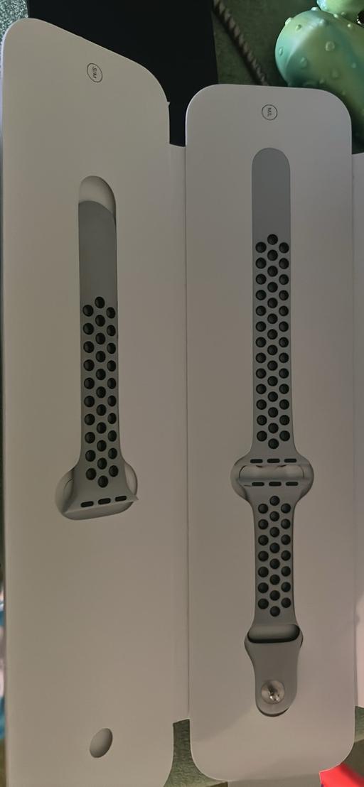 Buy & Sell Coatbridge North Lanarkshire - Photos for Apple Watch strap Only