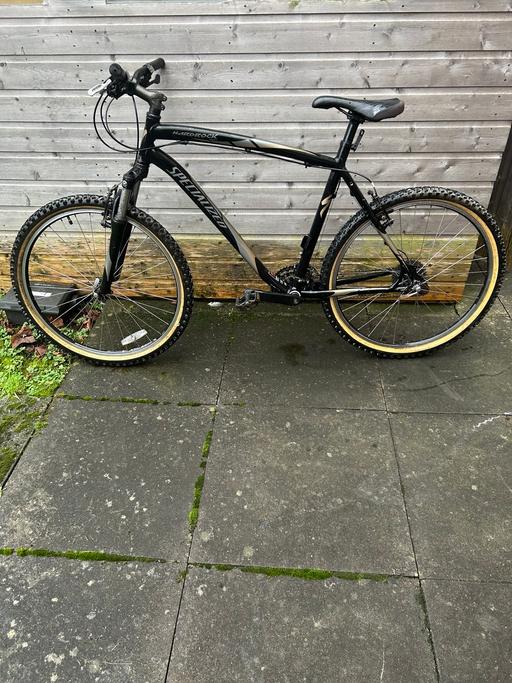 Buy & Sell Willenhall Walsall - Photos for Adult mountain bike ( SPECIALIZED )
