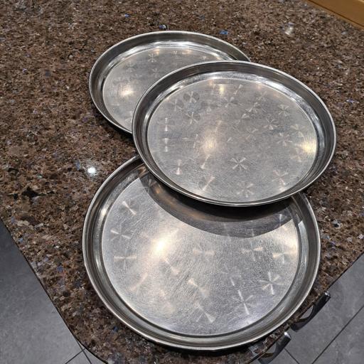 Buy & Sell Great Wyrley South Staffordshire - Photos for Large Metal trays