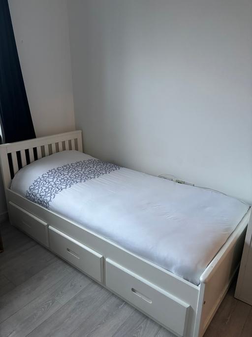 Buy & Sell Grahame Park North West London - Photos for White Wooden Storage Bed Frame - 3ft Single