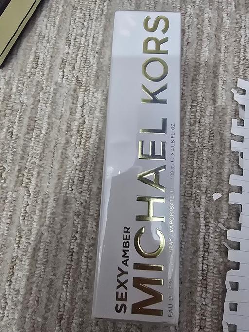 Buy & Sell Gatley Stockport - Photos for perfume