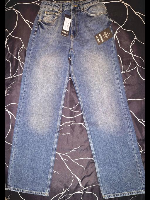 Buy & Sell Upper Holloway North London - Photos for Women's high rise straight leg Represent Jean
