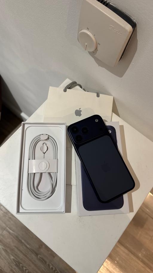 Buy & Sell Stonebridge North West London - Photos for iphone 17 pro max - deep blue