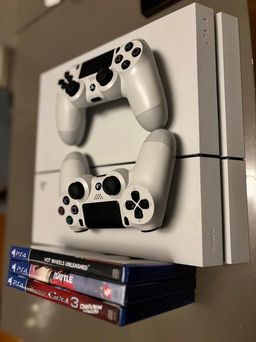 Buy & Sell Willenhall Walsall - Photos for PS4, 1TB, 2 controllers and games