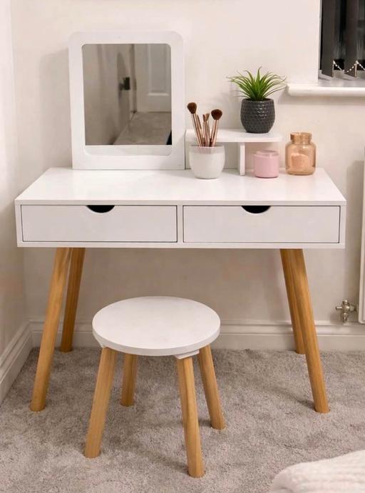 Buy & Sell Aldridge Walsall - Photos for Girls dressing table and stool