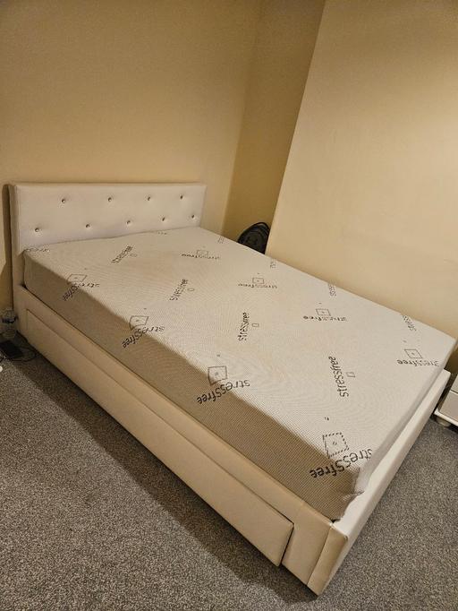 Buy & Sell Stoke on Trent City Centre Stoke-on-Trent - Photos for Double bed