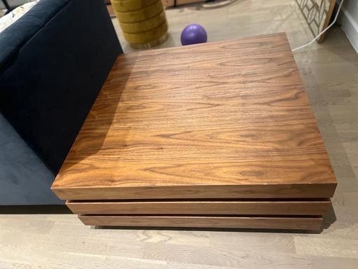 Buy & Sell - Photos for Coffee table Quatropi brand