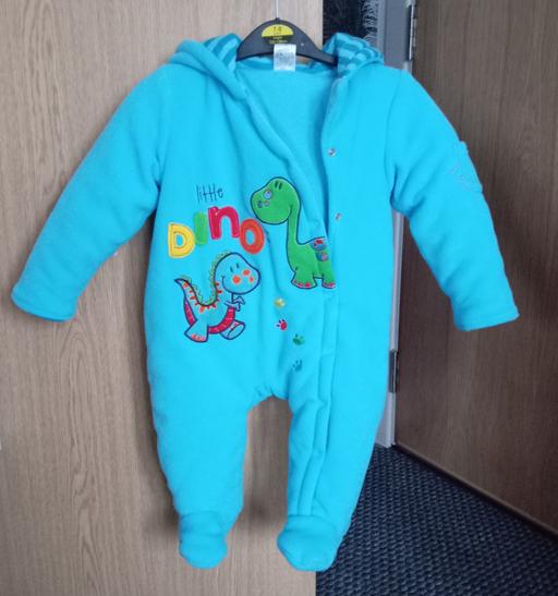 Buy & Sell South Hornchurch East London - Photos for Little Dino bodysuit 6-9 months