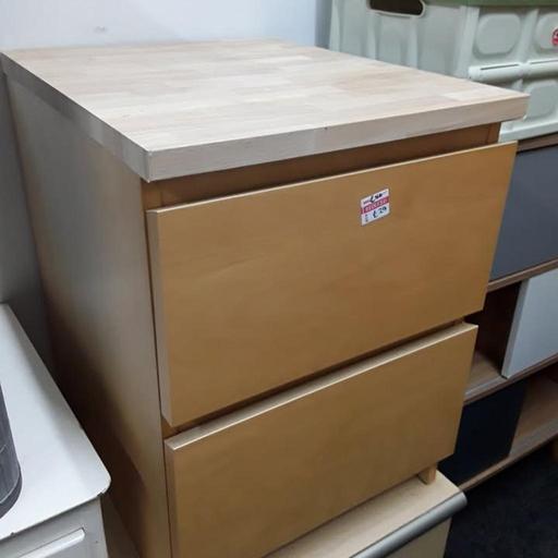 Buy & Sell Saint Pauls Trading Estate Tameside - Photos for Wood veneered bedside cabinet