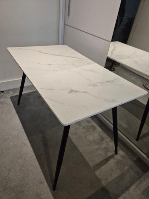 Buy & Sell Blackheath Royal Standard South East London - Photos for Table Dining Marble effect wood table