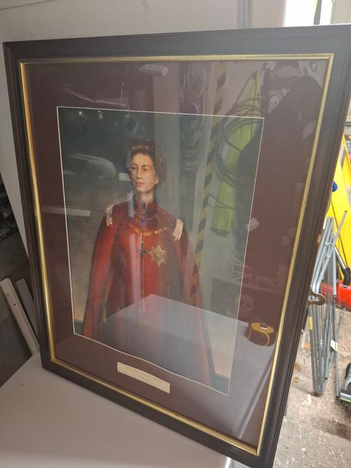 Buy & Sell Rubery Birmingham - Photos for Queen Elizabeth Image