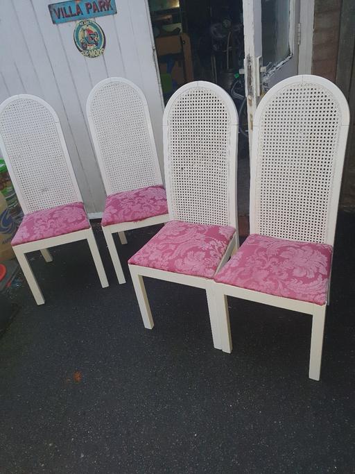 Buy & Sell Pensnett Dudley - Photos for 4 White Dining Chairs With Pink Seats , Good