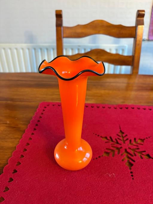 Buy & Sell East Malling Tonbridge and Malling - Photos for Tango vase