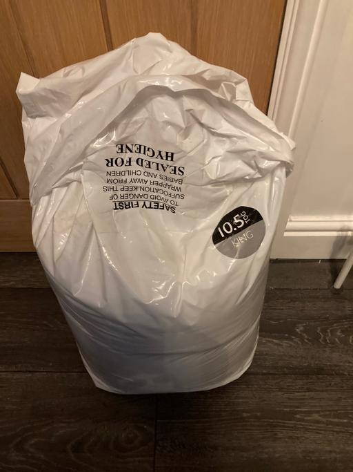 Buy & Sell Sedgley Dudley - Photos for King size quilt