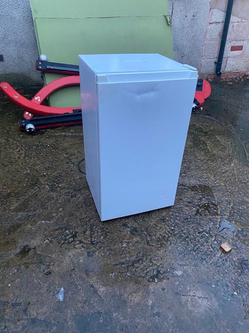 Buy & Sell Edgbaston Birmingham - Photos for Small fridge freezer I can deliver