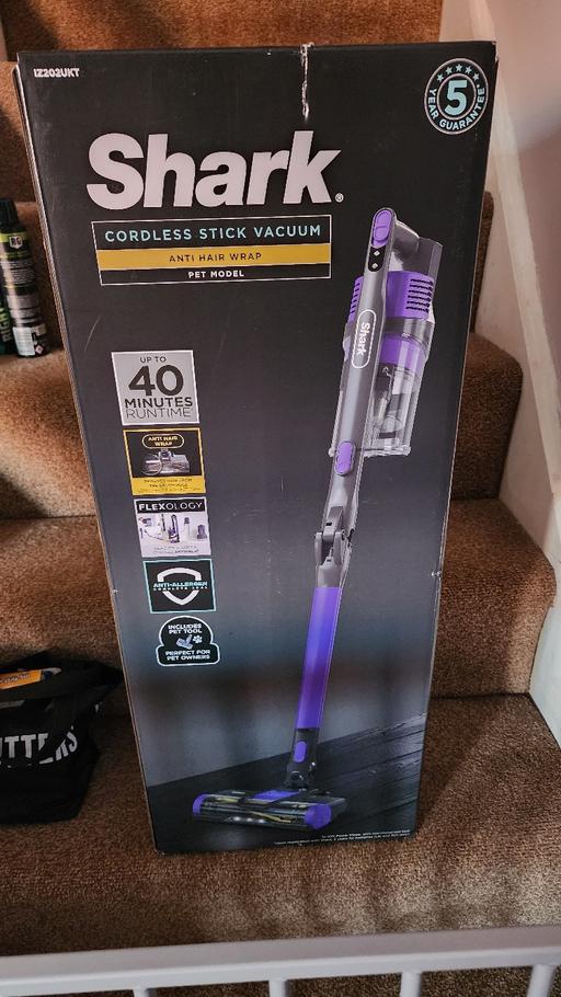 Buy & Sell Chasetown Lichfield - Photos for shark vacuum cleaner iz202ukt