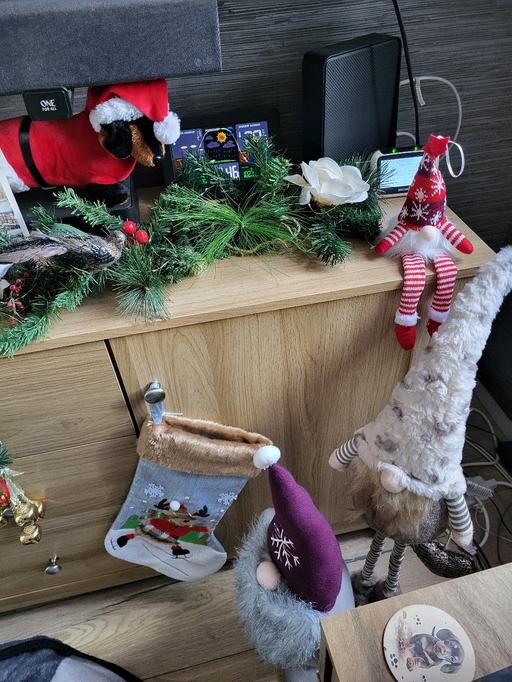 Buy & Sell Gravesend Gravesham - Photos for oak colour sideboard