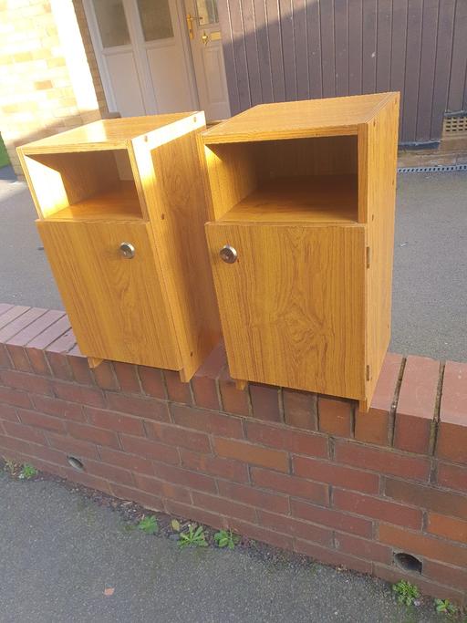 Buy & Sell Pensnett Dudley - Photos for 2 Bedside Cabinets , 2ft x 1ft x 1ft , Good