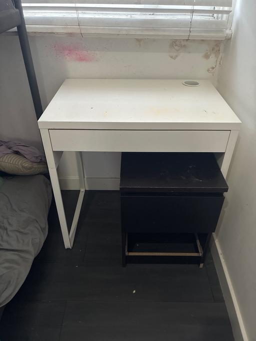 Buy & Sell Notting Hill West London - Photos for Free IKEA desk