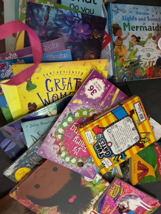 Buy & Sell Great Portland Street North West London - Photos for Brilliant selection of children’s books