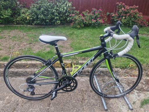 Buy & Sell Stockley Park Hillingdon - Photos for BOYS FELT BIKE BICYCLE