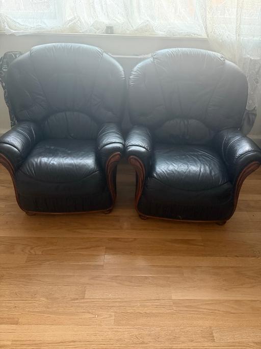 Buy & Sell Sloane Square Central London - Photos for Leather sofa