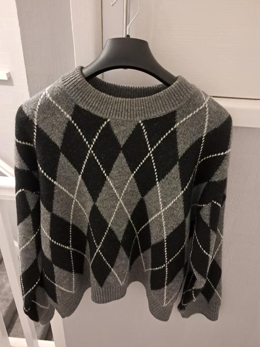 Buy & Sell Kingswood Retail Park Hull - Photos for BRAND NEW NEWLOOK JUMPER