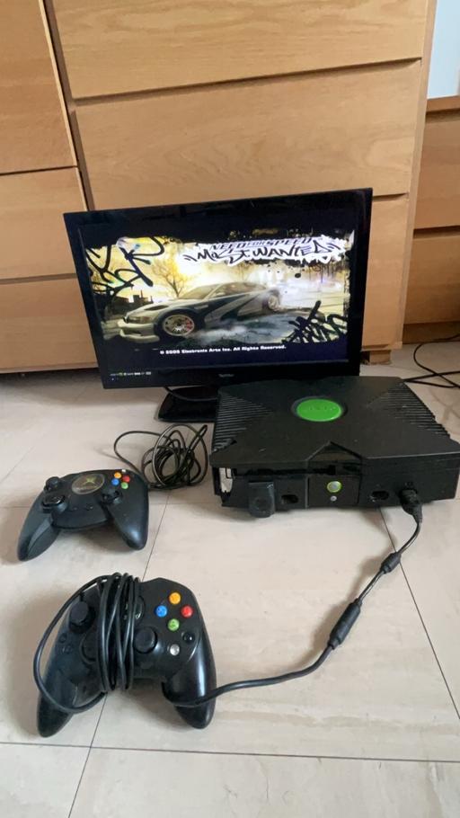 Buy & Sell Stockwell South West London - Photos for Original Xbox with 2 controllers