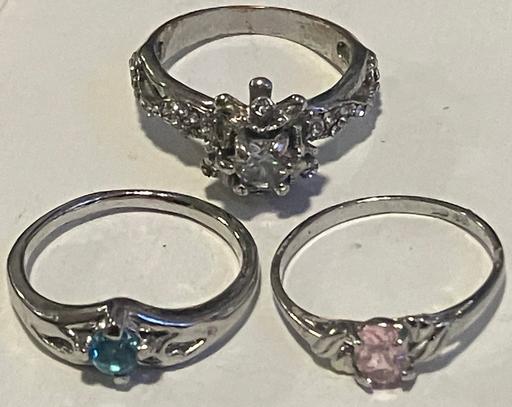 Buy & Sell Yeovil Somerset - Photos for Ladies 3x silver unmarked gem set ring’s.