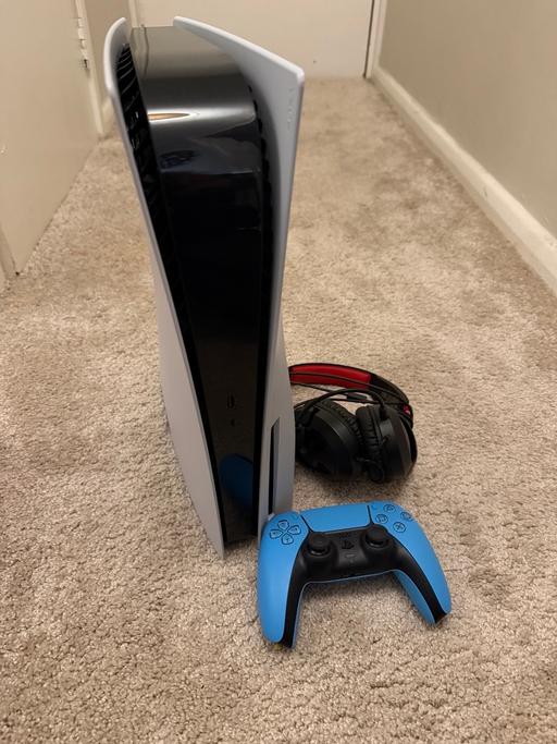 Buy & Sell Moxley Walsall - Photos for Ps5 disc edition bargain