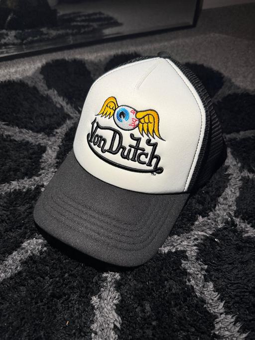 Buy & Sell Badshot Lea Waverley - Photos for Von Dutch adjustable cap