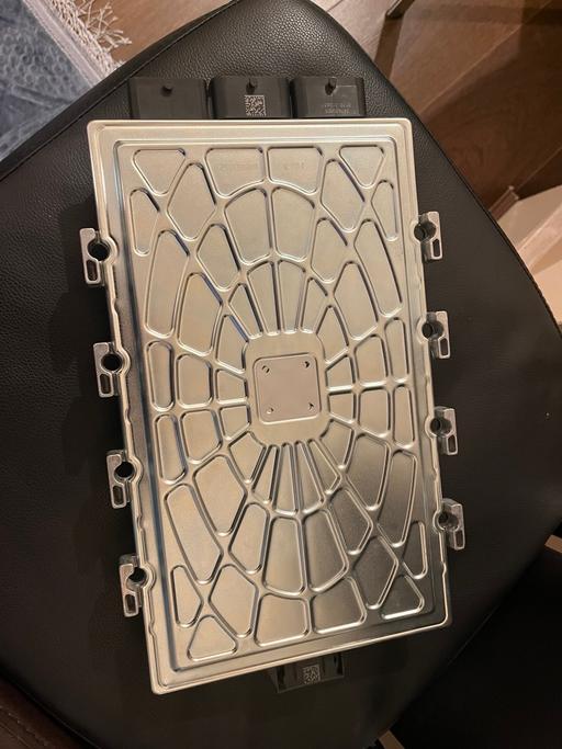 Vehicles - Photos for JOHN DEERE UCF GENUINE ECU CONTROL MODULE