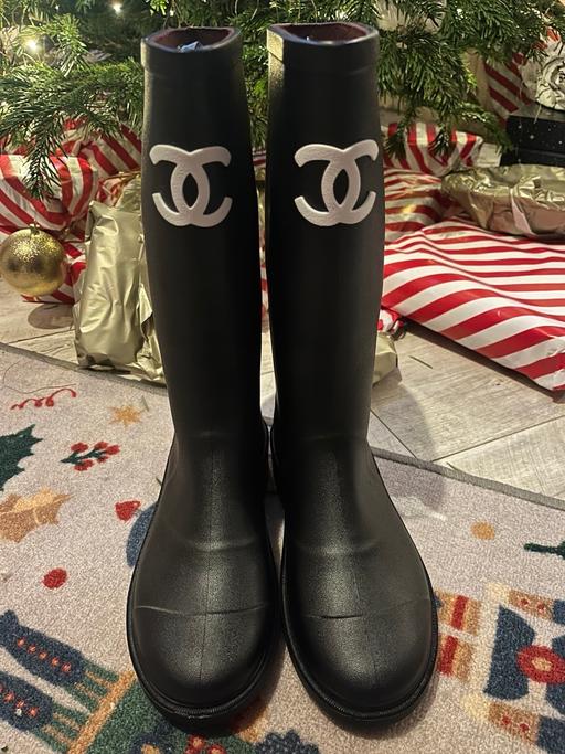 Buy & Sell Truro Cornwall - Photos for Chanel boots