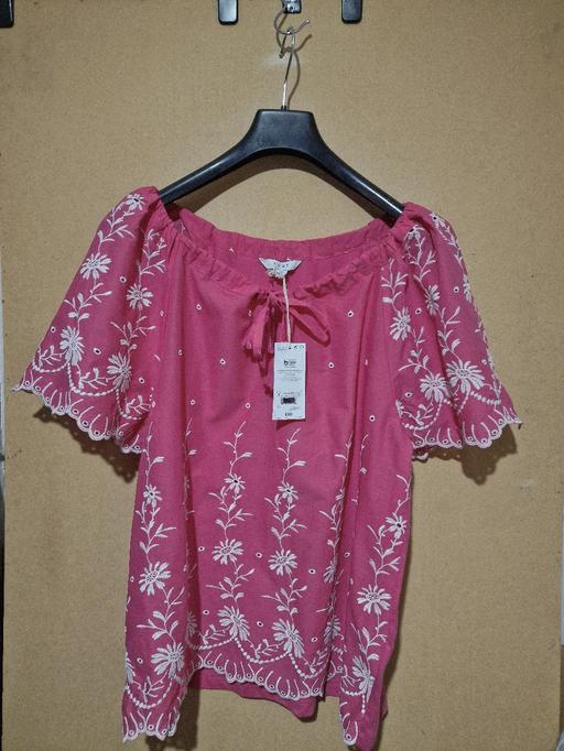 Buy & Sell Upton Park East London - Photos for WOMENS CLOTHING