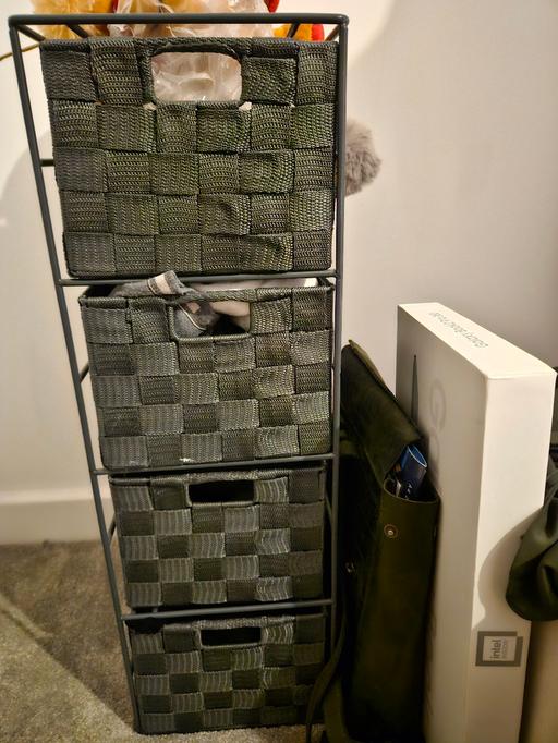 Buy & Sell Wembley Brent - Photos for Mini Bedroom Storage Unit