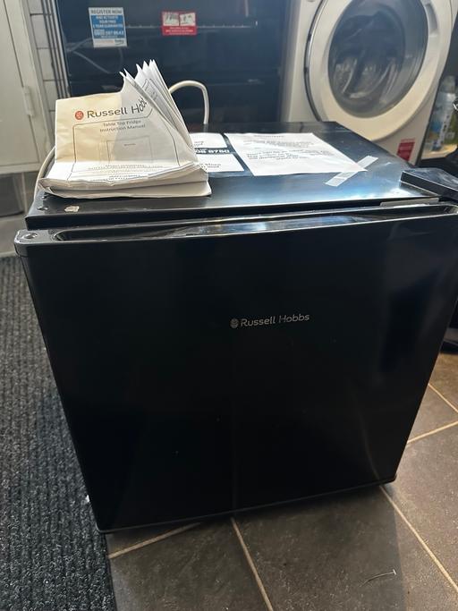 Buy & Sell Newton (Chester) Cheshire West and Chester - Photos for Russell Hobbs 43L mini fridge