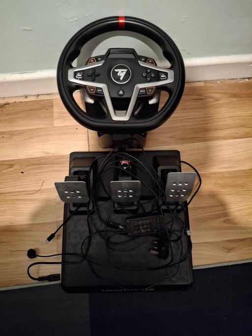 Buy & Sell Moxley Walsall - Photos for thrustmaster t248 ps5 / ps4 /pc