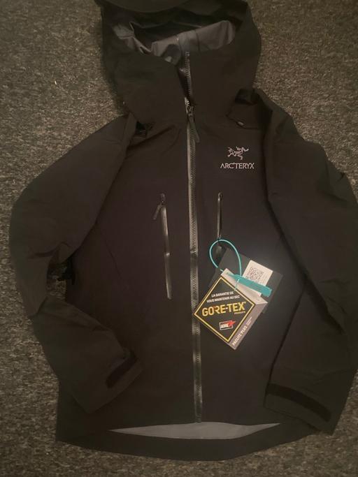 Buy & Sell Liverpool Sefton - Photos for Arcteryx coat