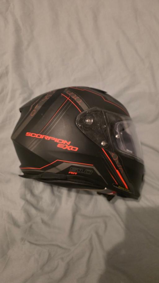 Vehicles Cambridge Heath East London - Photos for Scorpion Exo 510 Air Helmet