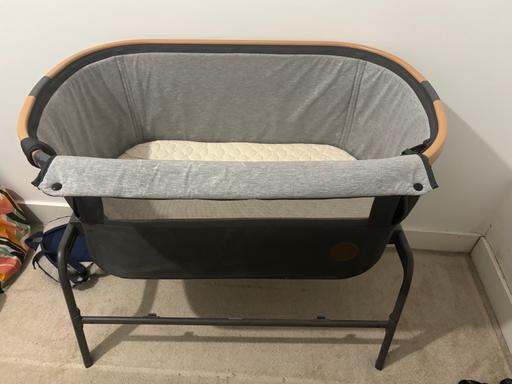 Buy & Sell Pudding Mill Lane East London - Photos for Baby Bedside Crib