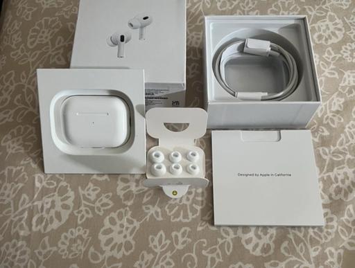 Buy & Sell Swansea Swansea - Wales - Photos for AirPod pro gen 2