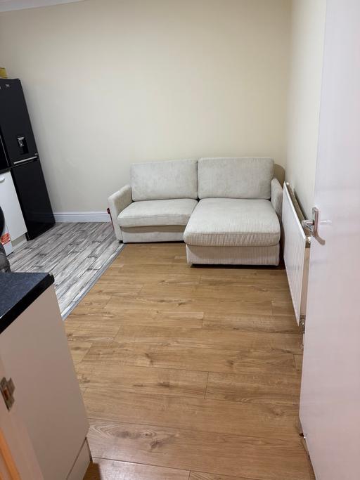 Buy & Sell Upper Walthamstow East London - Photos for Sofa