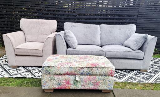 Buy & Sell Wednesfield Wolverhampton - Photos for Grey/Pink Melody Sofas..3&1..