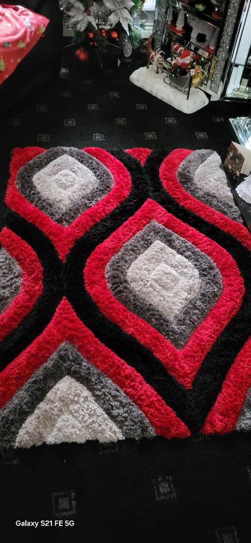 Buy & Sell Bloxwich Walsall - Photos for RUG SIZE 120 BY 170 CM AS NEW