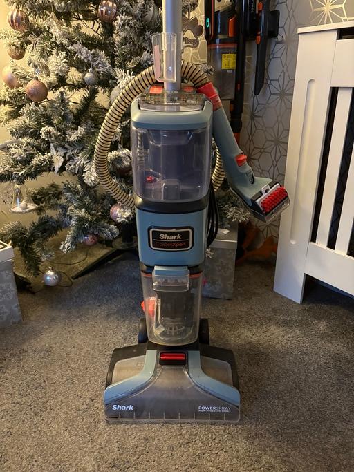 Buy & Sell Tividale Sandwell - Photos for Shark carpet cleaner