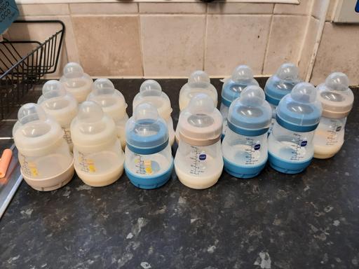 Buy & Sell Fallings Park Wolverhampton - Photos for mam bottles