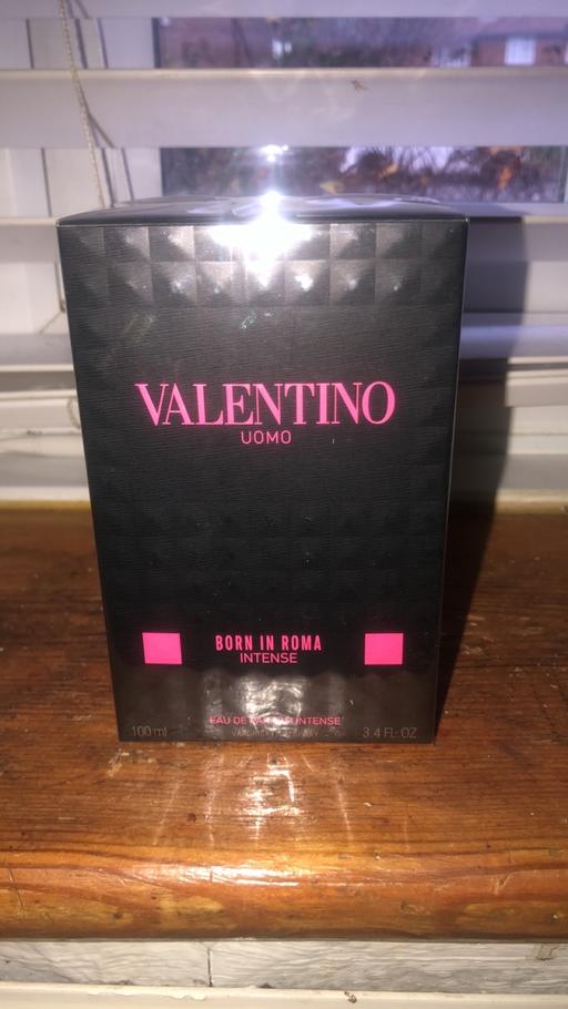 Buy & Sell Grahame Park North West London - Photos for Valentino born in Roma intense 3.4OZ
